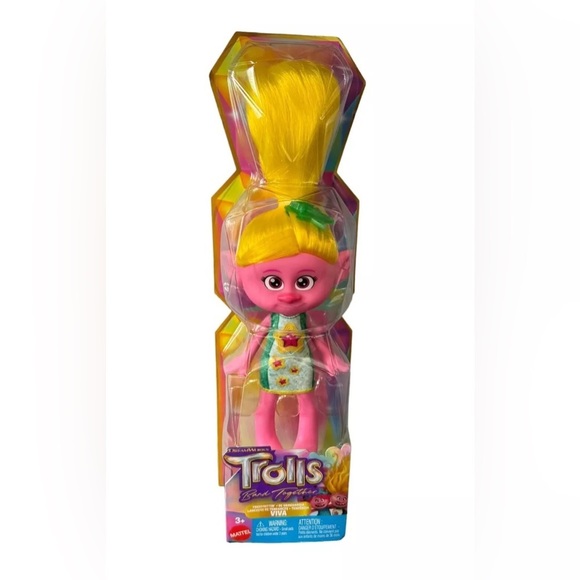 Brand New Trolls Band Together Trendsettin’ Viva Fashion Doll - Picture 4 of 4